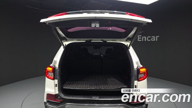 KG Mobility Rexton 2019 — photo 26