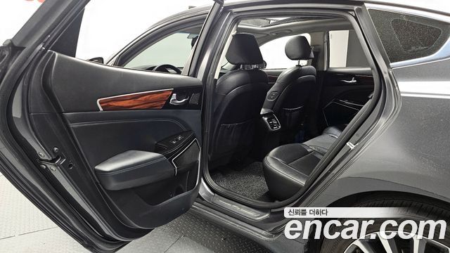 Kia K7 2016 — photo 12