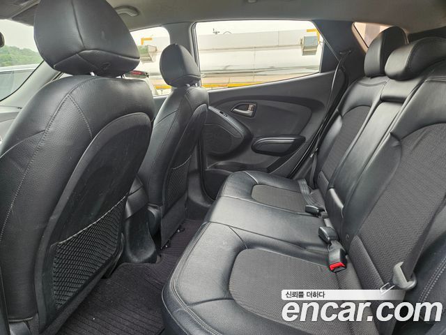 Hyundai Tucson 2010 — photo 8