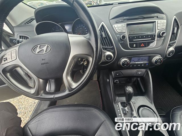 Hyundai Tucson 2010 — photo 13