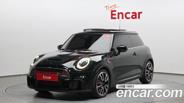 Mini Cooper 2022 — photo 1