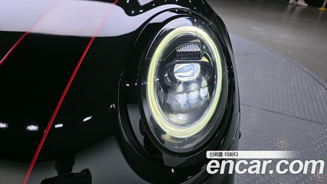 Mini Cooper 2022 — photo 8