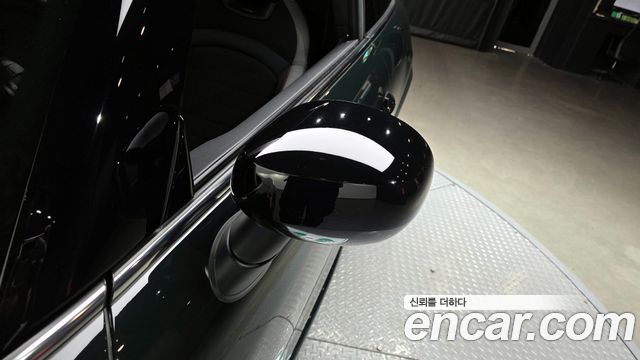 Mini Cooper 2022 — photo 28