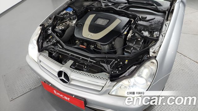 Mercedes-Benz CLS-Class 2009 — photo 6