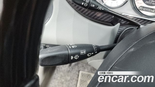 Mercedes-Benz CLS-Class 2009 — photo 15