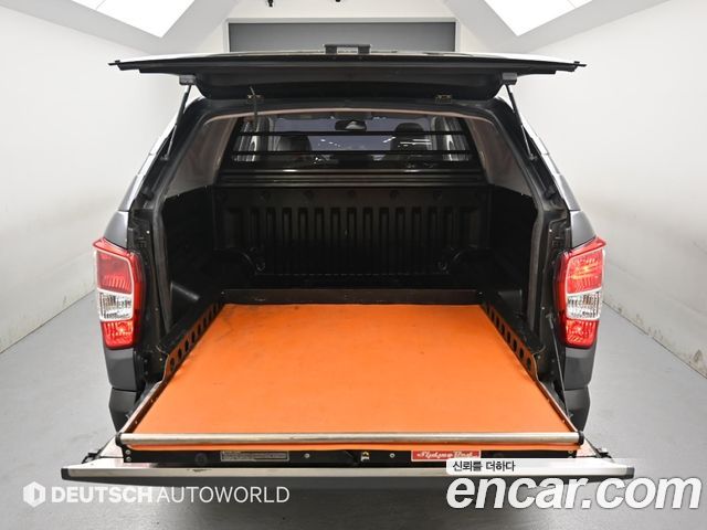 KG Mobility Rexton 2018 — photo 19