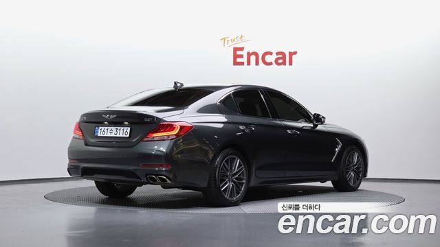 Genesis G70 2018 — photo 2