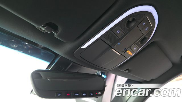 Genesis G70 2018 — photo 18