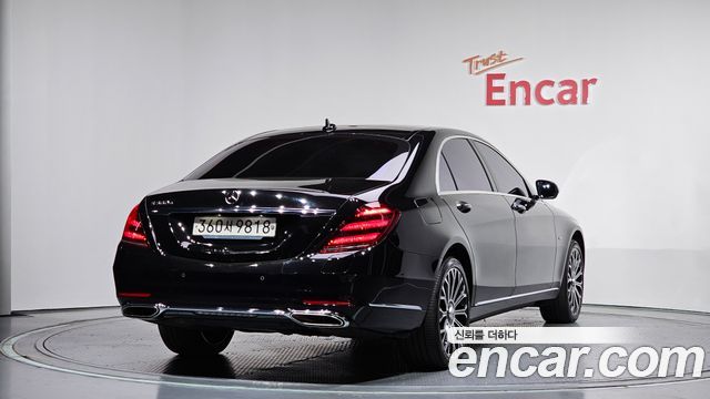 Mercedes-Benz S-Class 2020 — photo 2