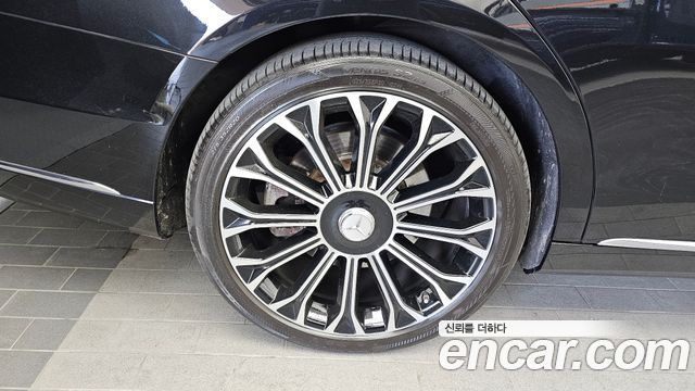 Mercedes-Benz S-Class 2020 — photo 5