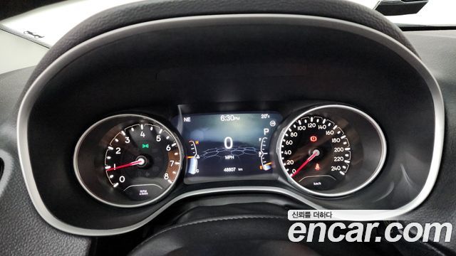 Jeep Compass 2019 — photo 11