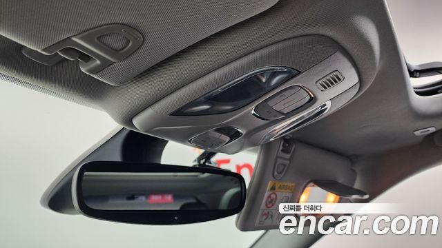 Jeep Compass 2019 — photo 25