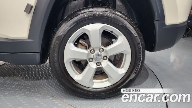 Jeep Compass 2019 — photo 7
