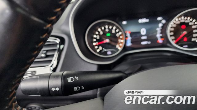 Jeep Compass 2019 — photo 27