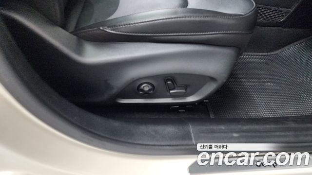 Jeep Compass 2019 — photo 33