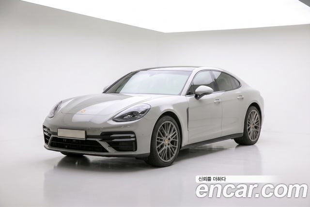 Porsche Panamera 2023 — photo 4