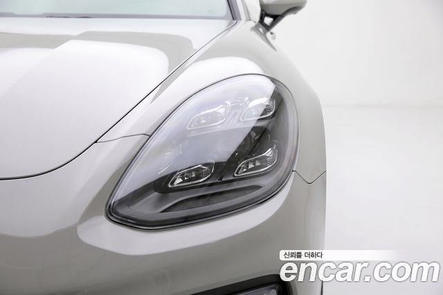 Porsche Panamera 2023 — photo 5