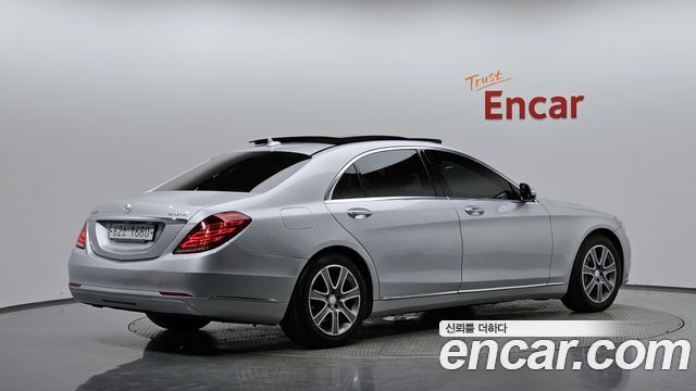 Mercedes-Benz S-Class 2015 — photo 2