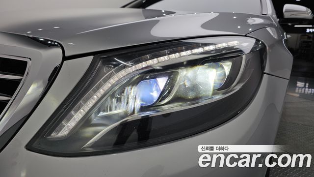 Mercedes-Benz S-Class 2015 — photo 8