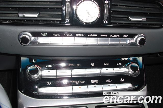 Genesis EQ900 2016 — photo 15
