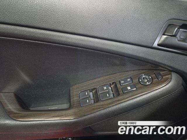 Kia K5 2013 — photo 12