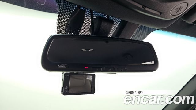 KG Mobility Torres 2023 — photo 18