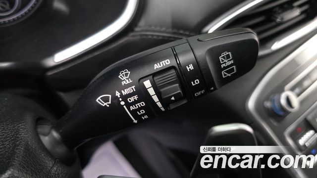 Hyundai Santafe 2023 — photo 15