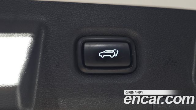 Hyundai Santafe 2023 — photo 20