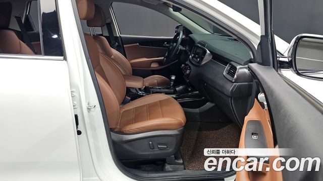 Kia Sorento 2019 — photo 16