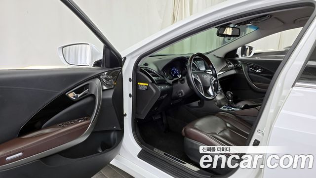 Hyundai Grandeur 2017 — photo 10