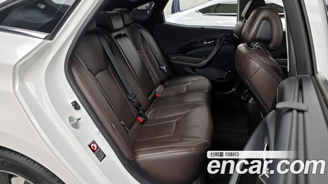 Hyundai Grandeur 2017 — photo 11