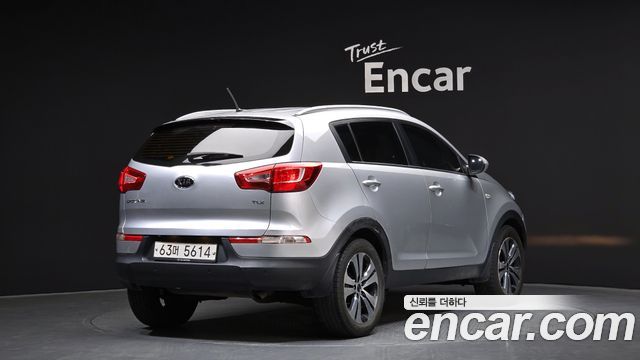 Kia Sportage 2012 — photo 2