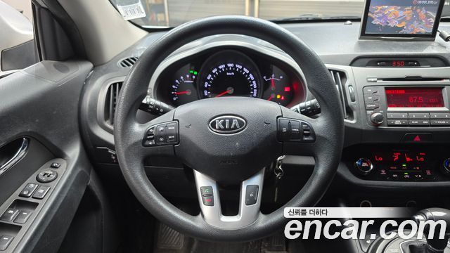 Kia Sportage 2012 — photo 19