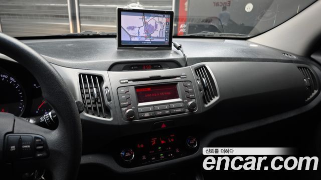 Kia Sportage 2012 — photo 21
