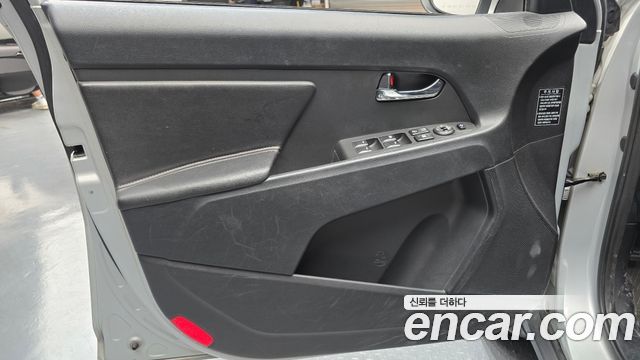 Kia Sportage 2012 — photo 14