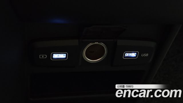 Hyundai Staria 2022 — photo 29
