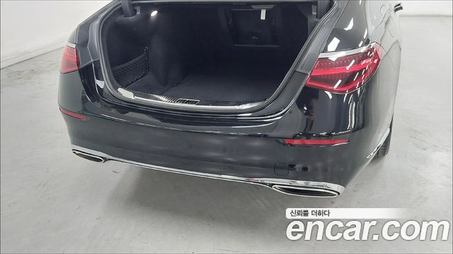 Mercedes-Benz S-Class 2026 — photo 11
