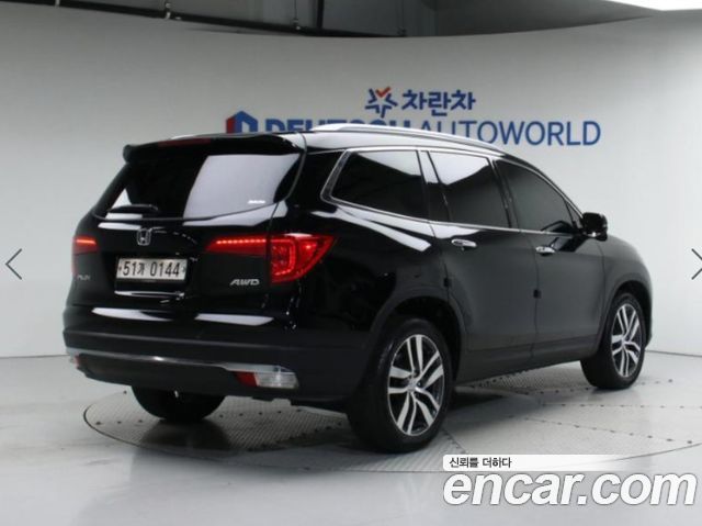 Honda Pilot 2017 — photo 2