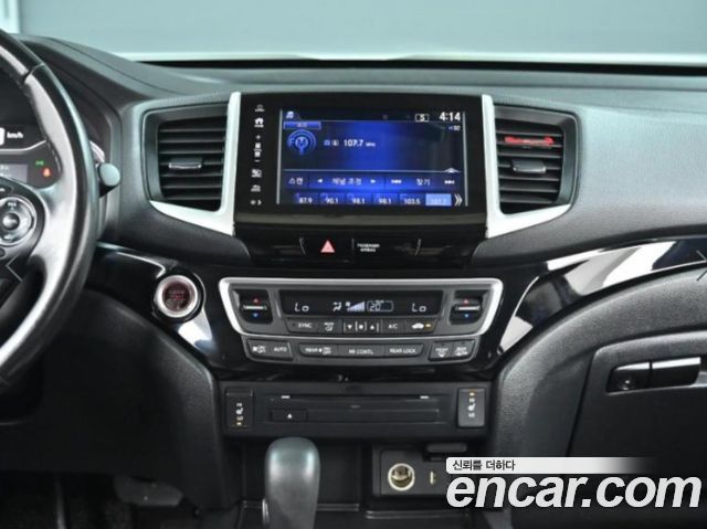 Honda Pilot 2017 — photo 14