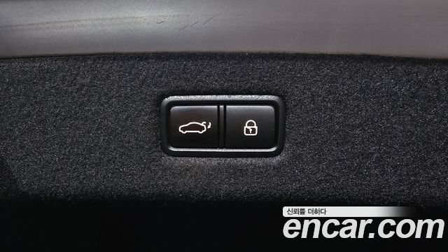 Genesis EQ900 2018 — photo 16