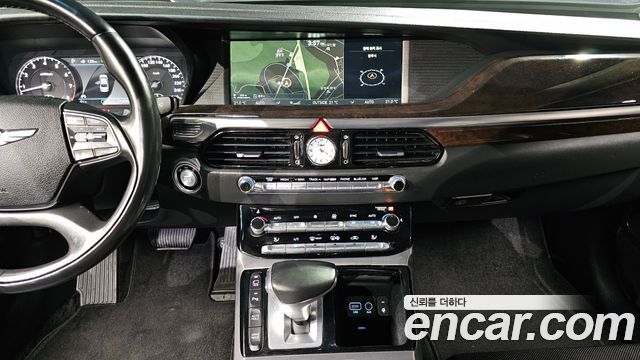 Genesis EQ900 2018 — photo 18