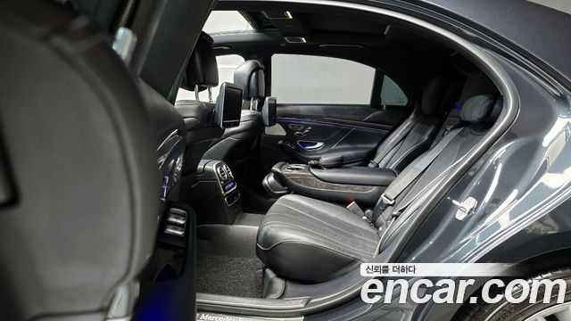 Mercedes-Benz S-Class 2017 — photo 18