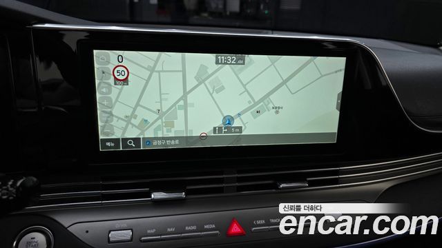 Hyundai Grandeur 2022 — photo 14