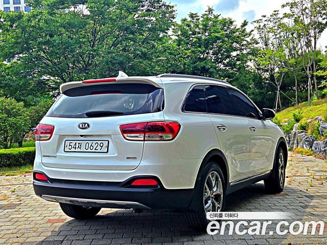 Kia Sorento 2016 — photo 2