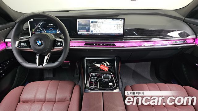 BMW 7-Series 2025 — photo 10
