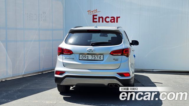 Hyundai Santafe 2016 — photo 4