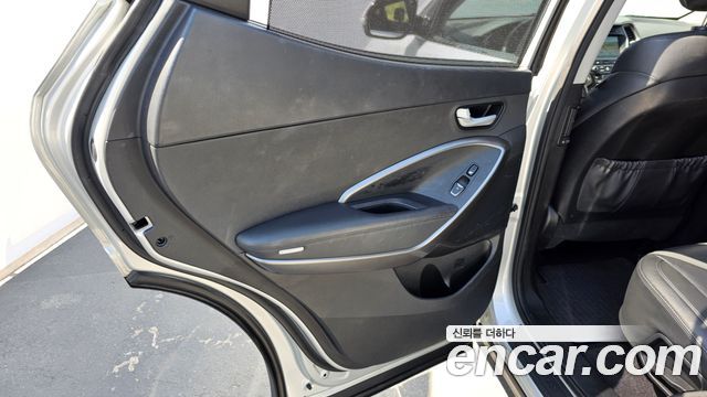 Hyundai Santafe 2016 — photo 15