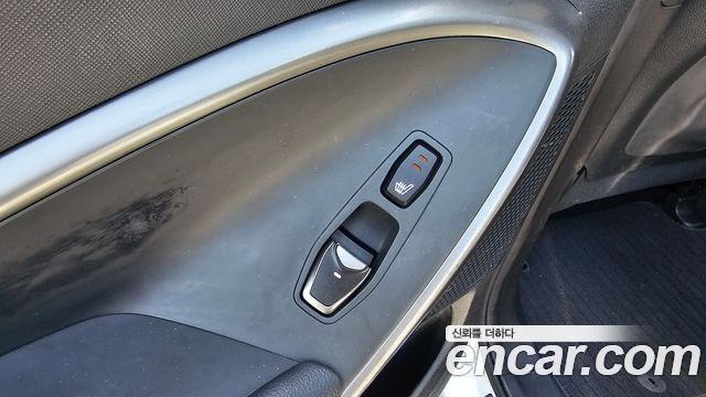 Hyundai Santafe 2016 — photo 28