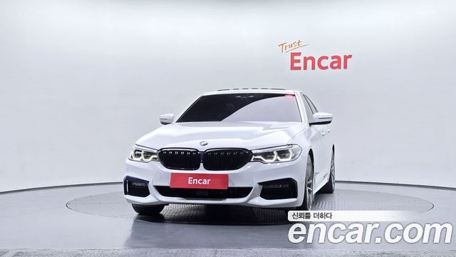 BMW 5-Series 2019 — photo 3