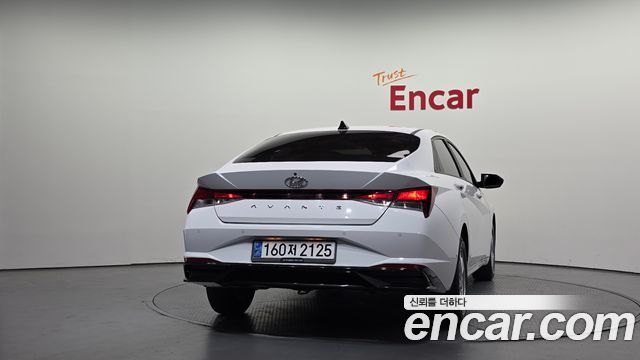 Hyundai AVANTE 2021 — photo 4